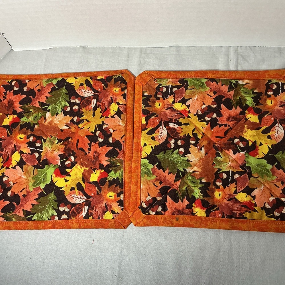 Handmade Set Of 2 Heat Resistant Pot Holders With Fall/leaf Pattern